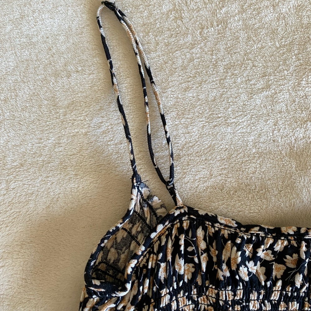 UO Sophie Rutched Cropped Cami - Picture 10 of 10